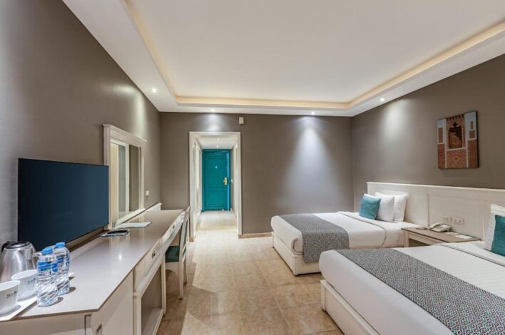 WhatsApp Image 2026-01-09 at 17.14.29 (1)