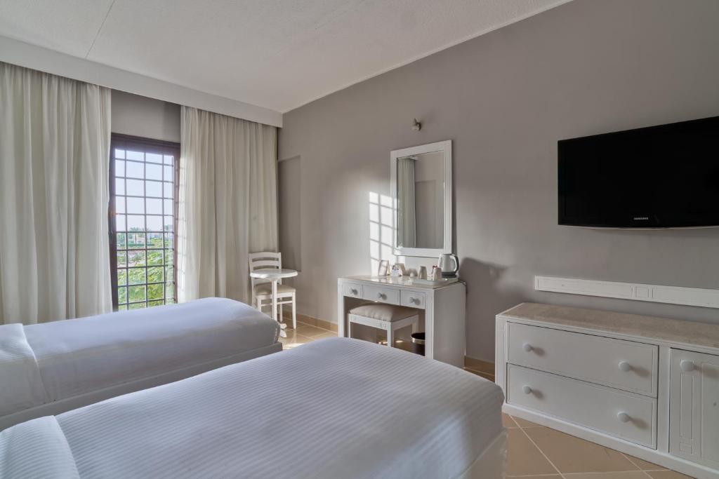 WhatsApp Image 2026-01-09 at 21.21.46 (1)